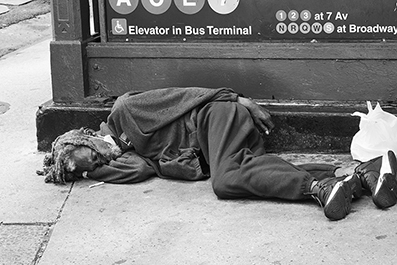 Homeless : Street Life : New York : Personal Photo Projects : Photos : Richard Moore : Photographer